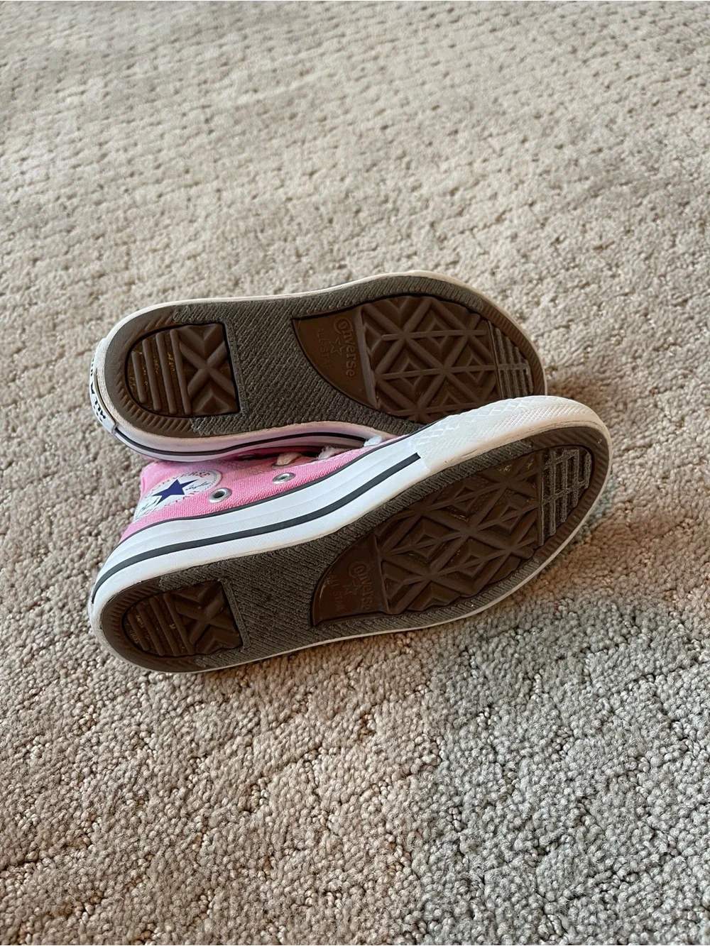 converse pink hightops!